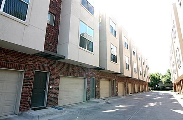 1st image of 4307 McKinney Ave APT 9