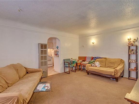 5th image of 3912 La Luz Ave #3912 & 3914
