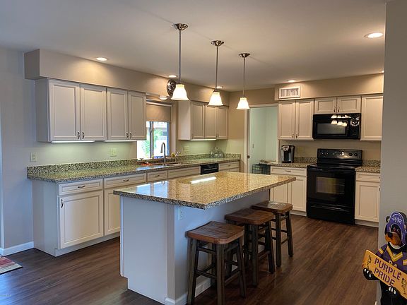 4th image of 4737 E Dragoon Ave