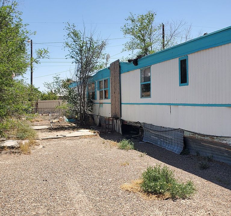 2nd image of 714 S Martinez Rd