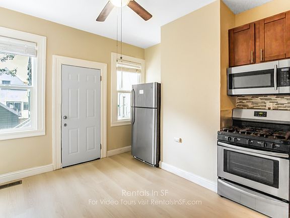 4th image of 872 York St
