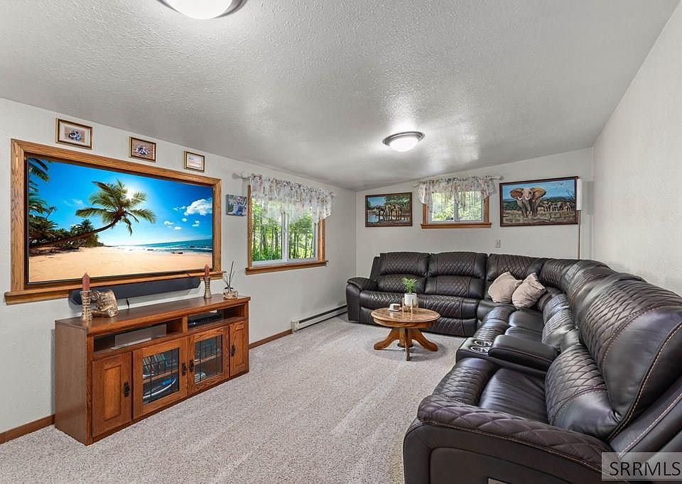 13th image of this home