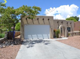 936 Flora Vista Dr, Las Cruces, NM 88007
