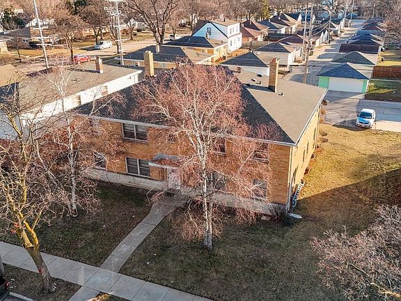 2nd image of 8017 West Hampton AVENUE