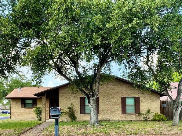 5838 Llano Dr