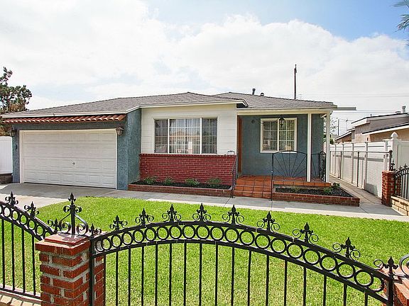 4th image of 9552 Poinciana St
