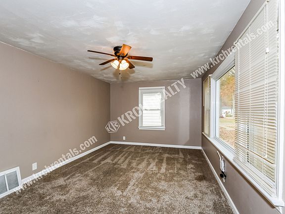 5th image of 7620 Mallard Dr