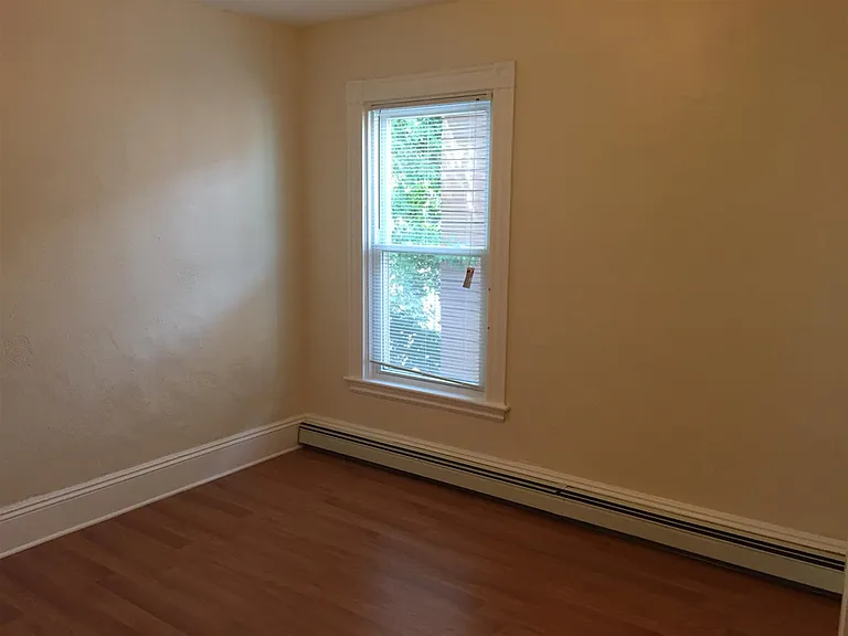 316 Beacon St — Photo 15