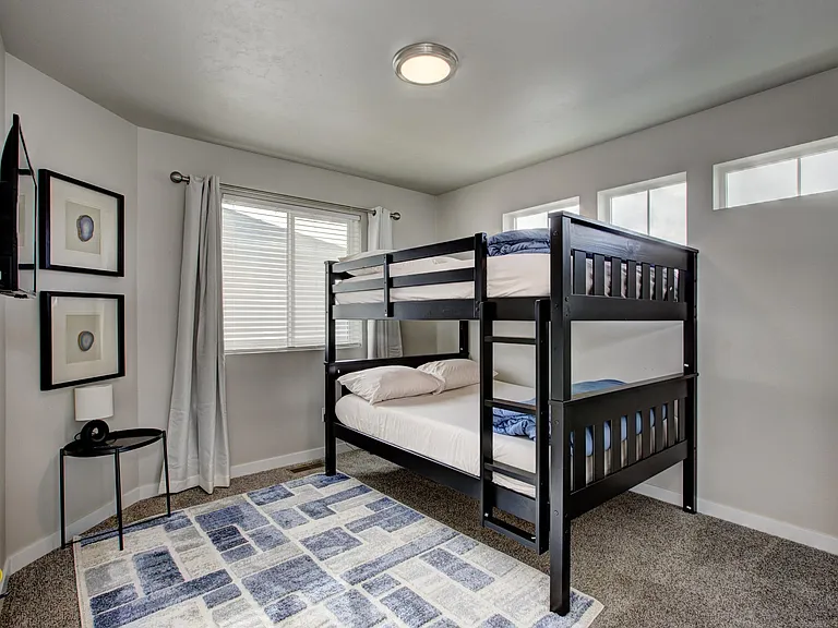 254 S Riggs Spring Ave — Photo 23