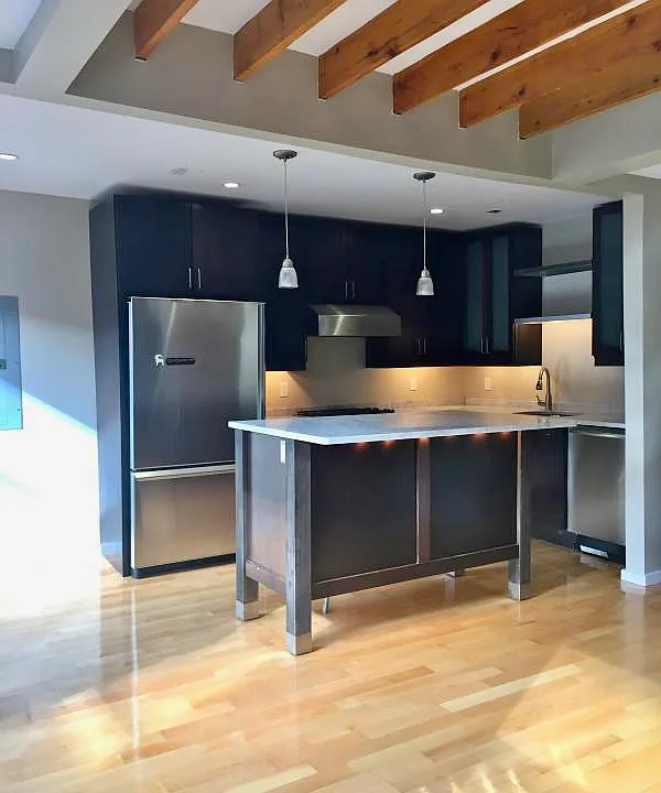 35-36 E Concord St #4