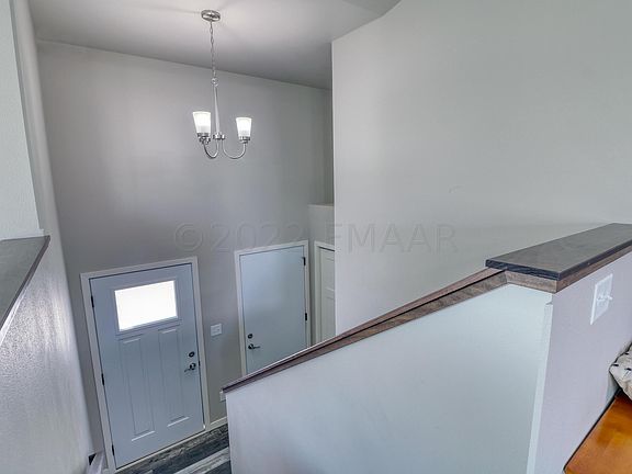 4th image of 2067 11th St W