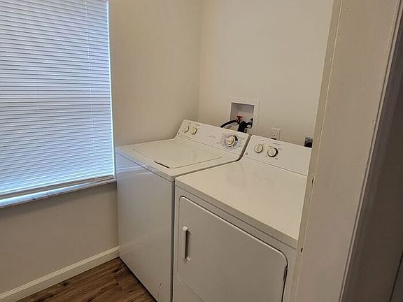 4th image of 241 Triplet Lake Dr