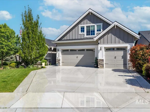 3300 E Levin Dr, Meridian, ID 83642
