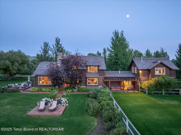 3300 N Trapper Ln, Wilson, WY 83014