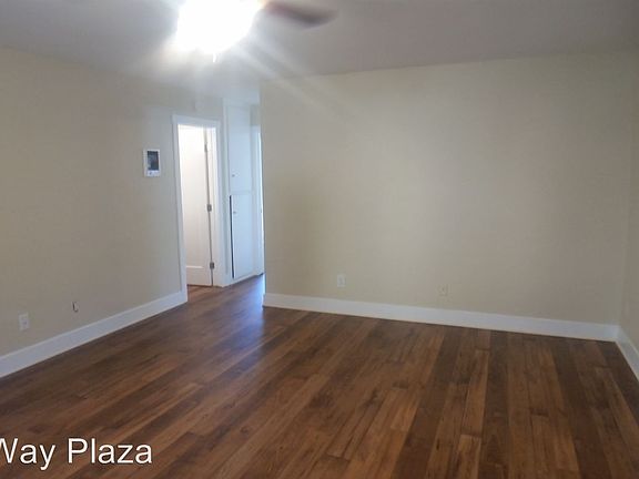 4th image of 545 Park Way APT 8