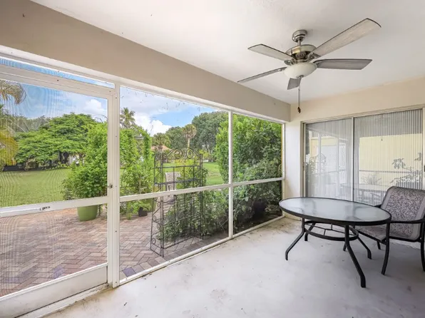 1201 Solana Rd, Naples, FL