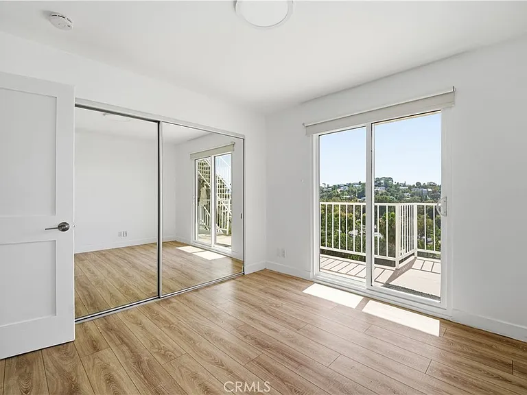 5035 Escobedo Dr — Photo 37