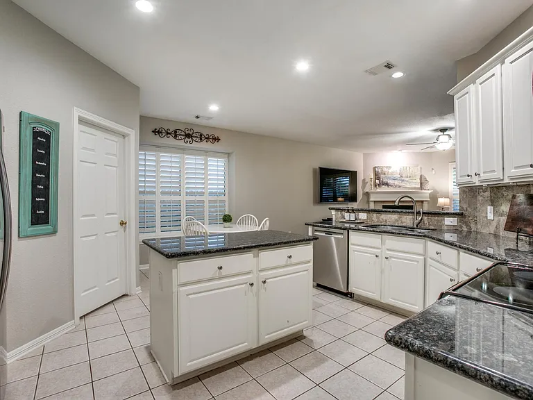 21226 Willow Glade Dr — Photo 6