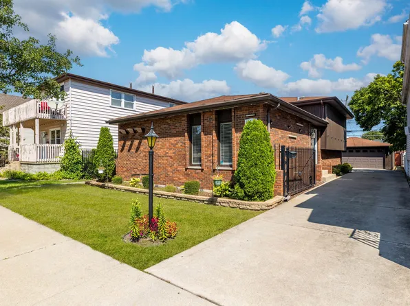 13029 S Baltimore Ave, Chicago, IL 60633