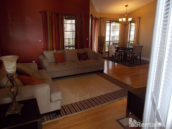 4th image of 4688 Pembrook Pl