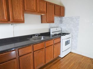 4850 W Wrightwood Ave #E3, Chicago, IL 60639