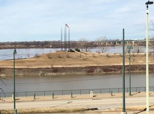 107 S Front St APT 27, Memphis, TN 38103