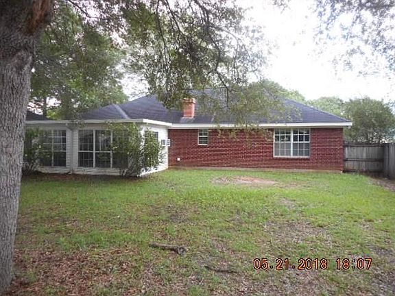 3rd image of 1775 Woodland Hills Ct