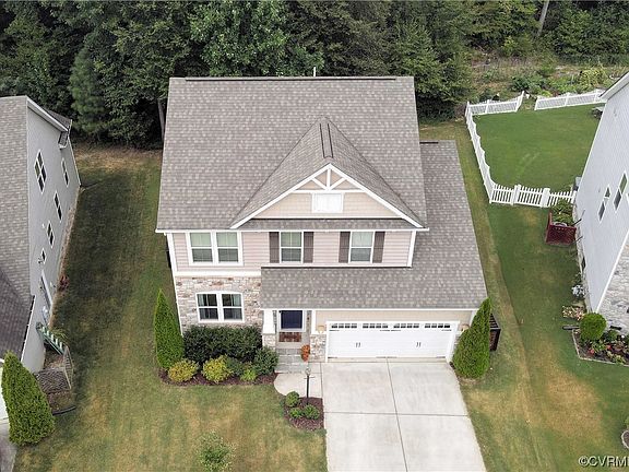 3rd image of 7588 N Franklins Way