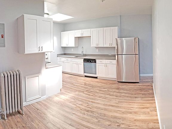 2nd image of 14547 Madison Ave APT 4