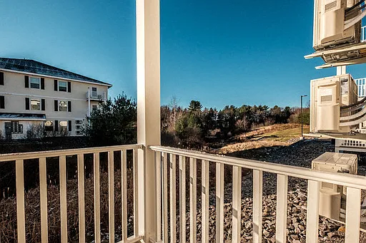 Cumberland Foreside Village Apartments — Photo 33