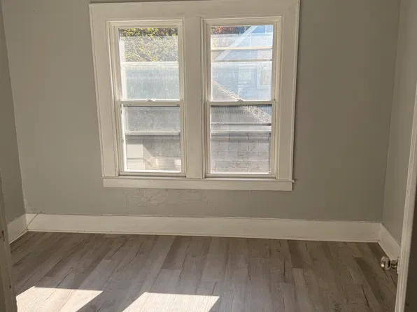 143 W Bissell St APT 2, Syracuse, NY 13207