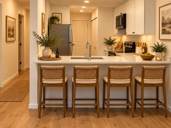 11307 NE 128th St APT G104, Kirkland, WA 98034