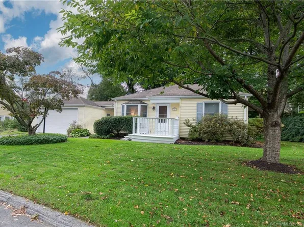 10 Whitlock Avenue, Bethel, CT 06801