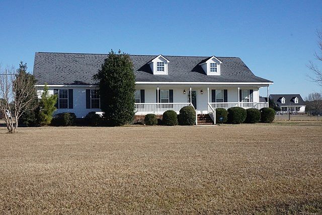 1st image of 208 River Haven Dr