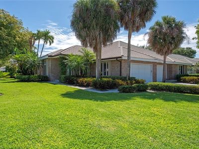 7018 Greentree DR, Naples, FL, 34108