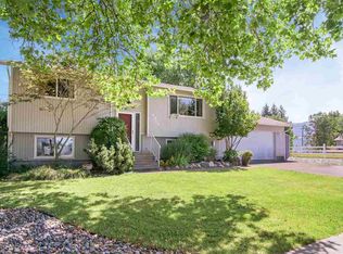 4904 N Chase Rd, Newman Lake, WA 99025