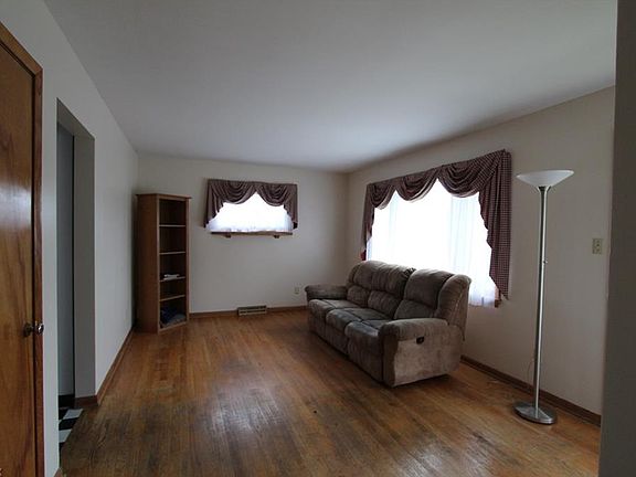 2nd image of 248 E Cassell Ave