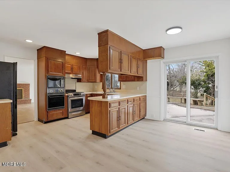 15 Harbor Ct — Photo 14