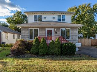 32 Montana Ave, Port Monmouth, NJ 07758