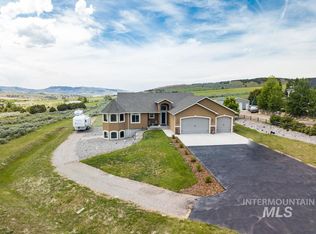9017 N Nottingham Ln, Pocatello, ID 83201