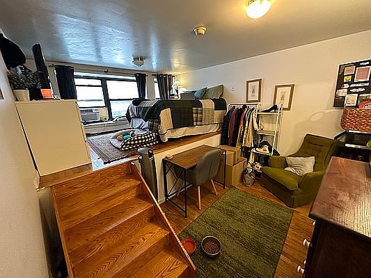 1st image of 150 Orchard St APT 1D