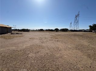 10717 Muscatel St, Oak Hills, CA 92344