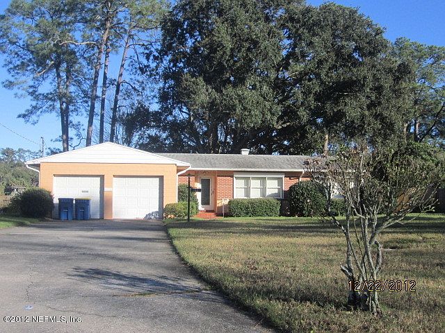 1st image of 319 E BROOKS