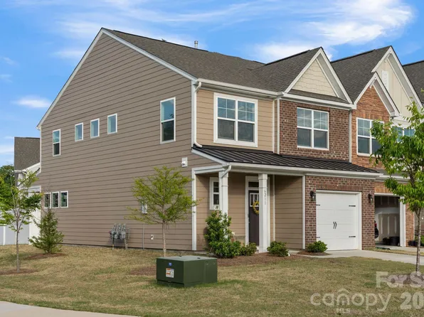 6211 Nandina Dr, Harrisburg, NC 28075