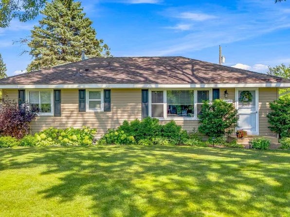 11649 Wren St NW, Coon Rapids, MN 55433