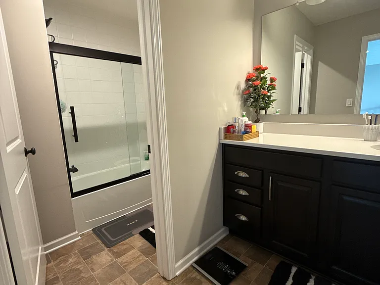 9398 Dewitt Dr — Photo 20
