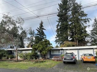 2332 N 116th St, Seattle, WA