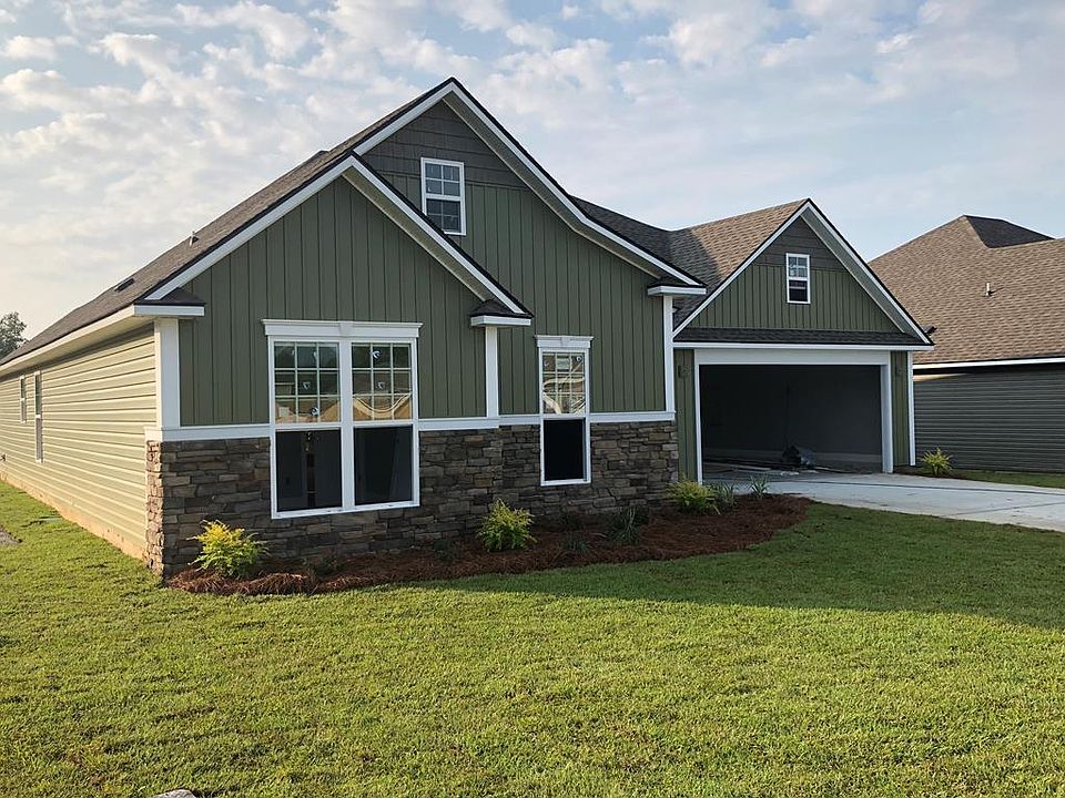 1st image of 3824 Coventry Dr