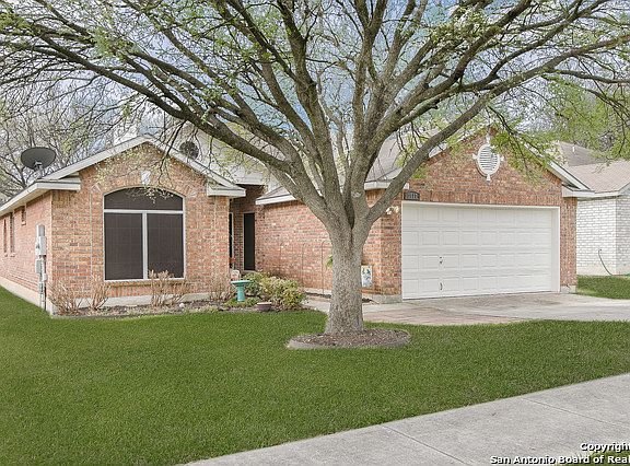 3rd image of 2517 Woodland Village Pl