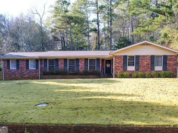 616 Terracewood Dr, Opelika, AL 36801